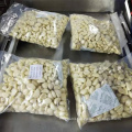 High quality vacuum packaging pure taste distributor peeled garlic